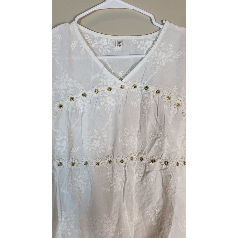 Coquette White Blouse M Embroidered Floral Gold Rosette Cottagecore Boho Prairie - Picture 3 of 8